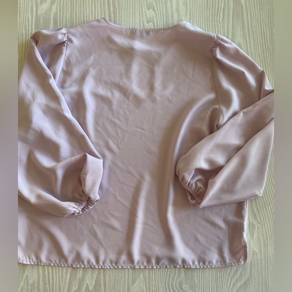 J. Crew Lavender Top - Picture 2 of 3